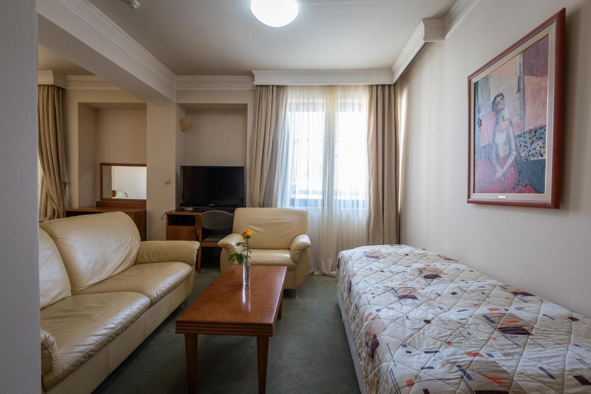 Apollonia Hotel Gevgelija Extérieur photo